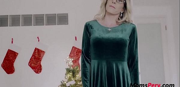  Christmas With Blonde Busty Mom- Cory Chase